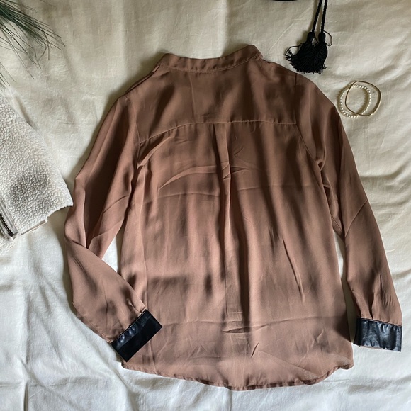 Ravel Button Up Tunic - Semi Shear - Picture 4 of 6